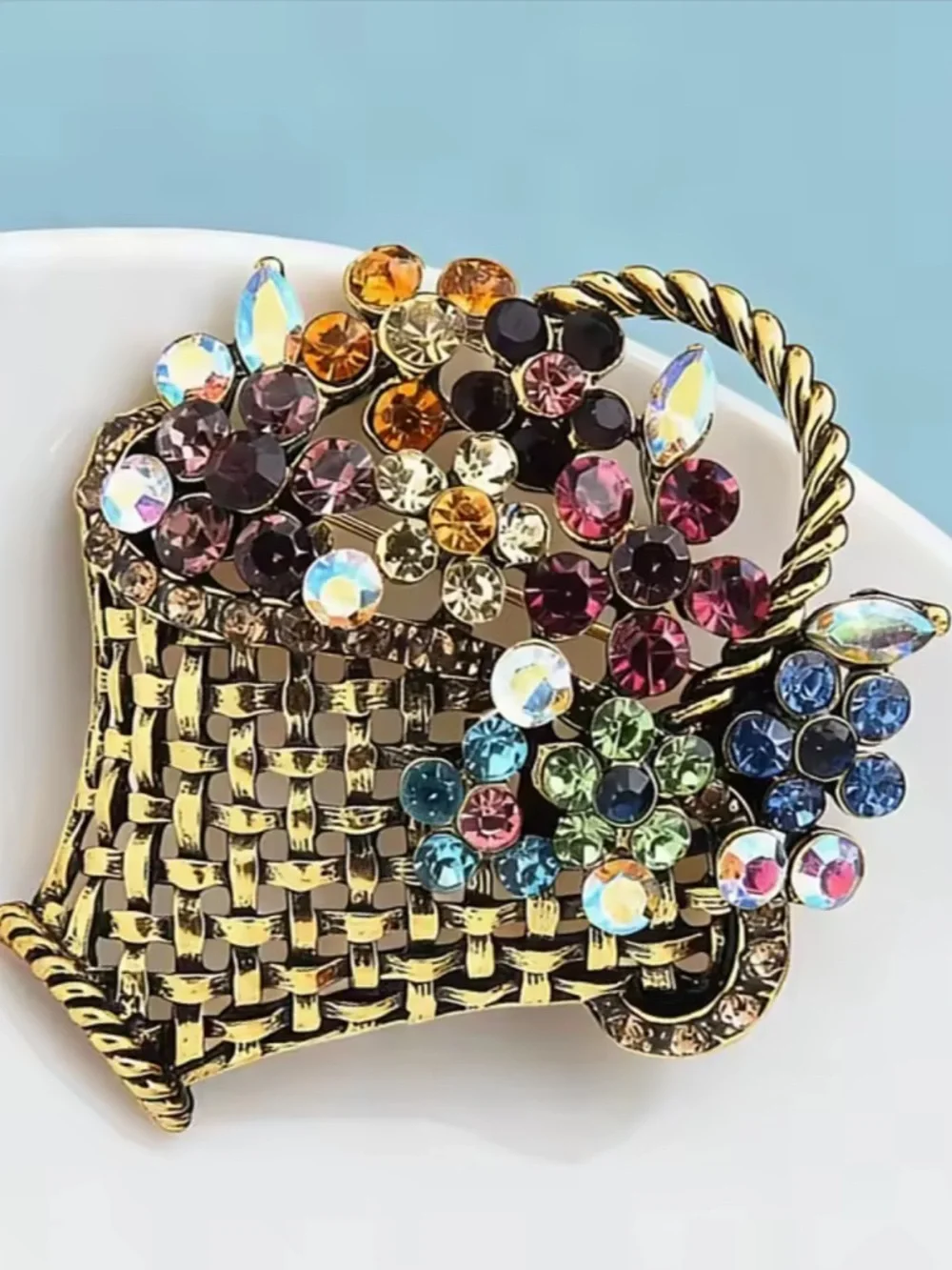 Anthropologie touch cheerful crystal